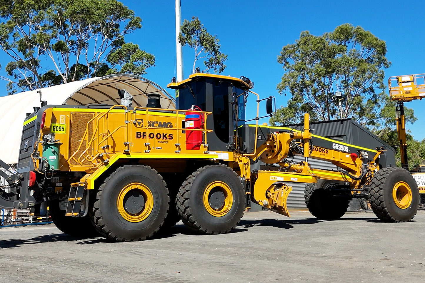 16' Graders For Hire