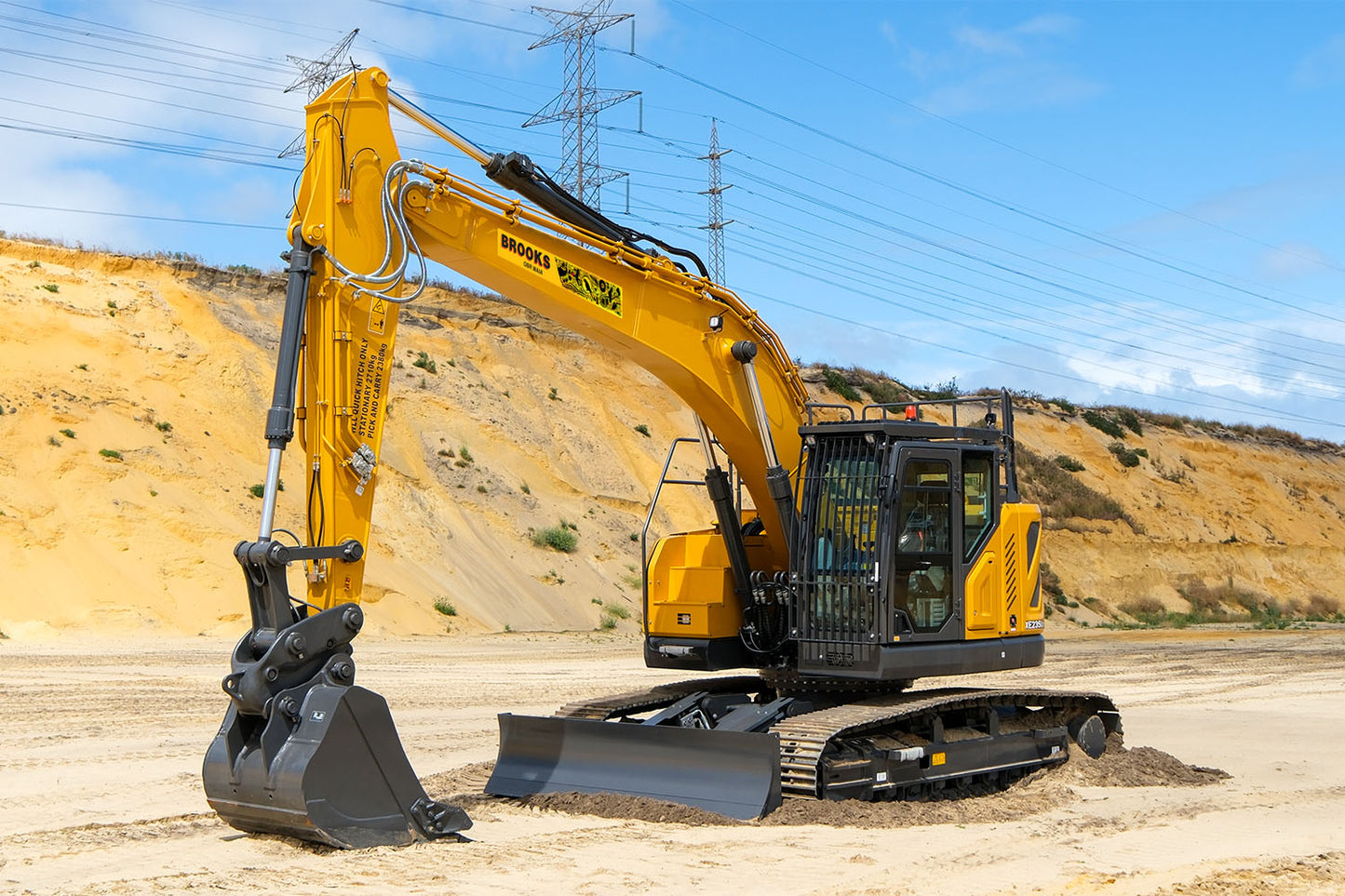 20t - 26t Excavators For Hire